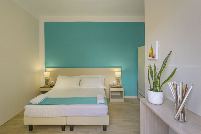 Bedroom 3, Hotel Lungomare, Lucca