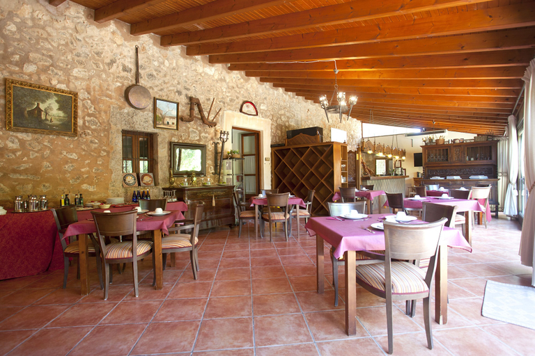 Food & Drinks 5, S'Hort de Son Caulelles - Adults Only, Baleares
