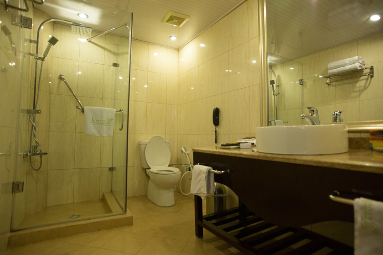 Bathroom 4, Jupiter International Hotel Bole, Addis Abeba