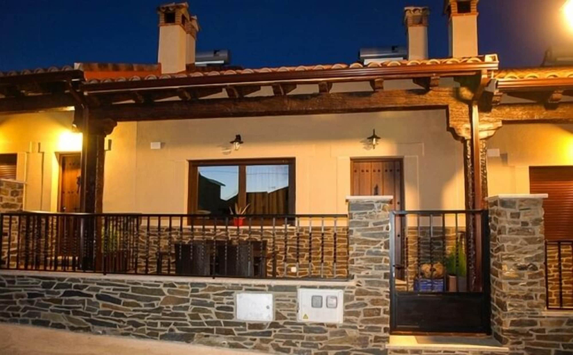 Exterior & Views 2, Apartamentos Rurales el Calama, Cáceres