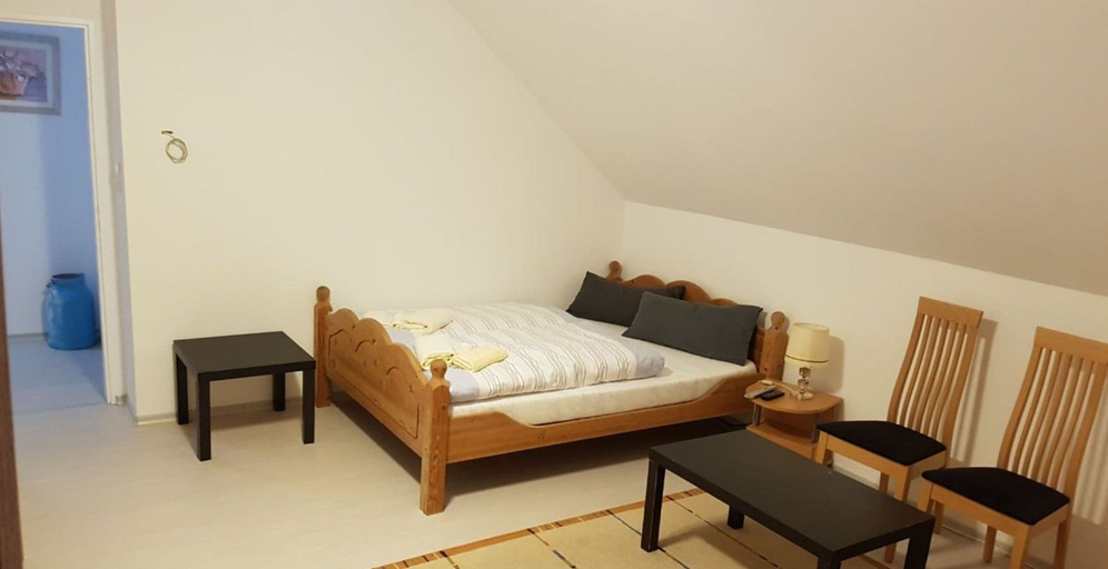 Bedroom 2, Marstall Kassel, Kassel