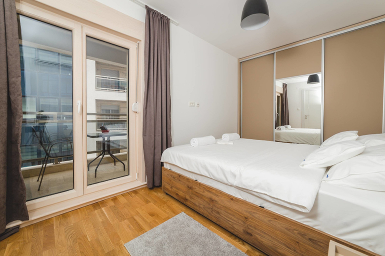 Bedroom 3, Blue Marlin