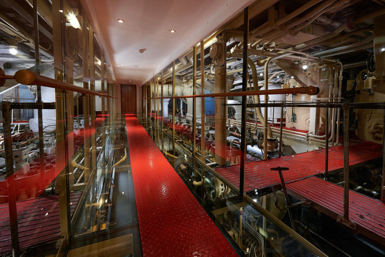 Food & Drinks 5, Fingal - A Luxury Floating Hotel, Edinburgh