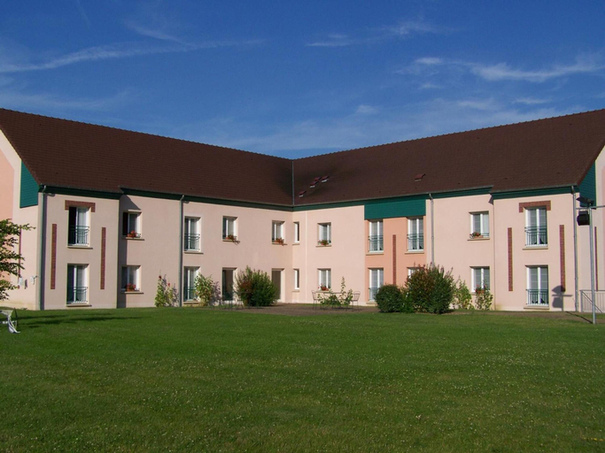 Exterior & Views 3, Brit Hotel Du Perche, Eure-et-Loir
