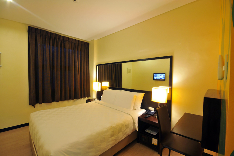 Bedroom 4, Go Hotels Dumaguete, Dumaguete City