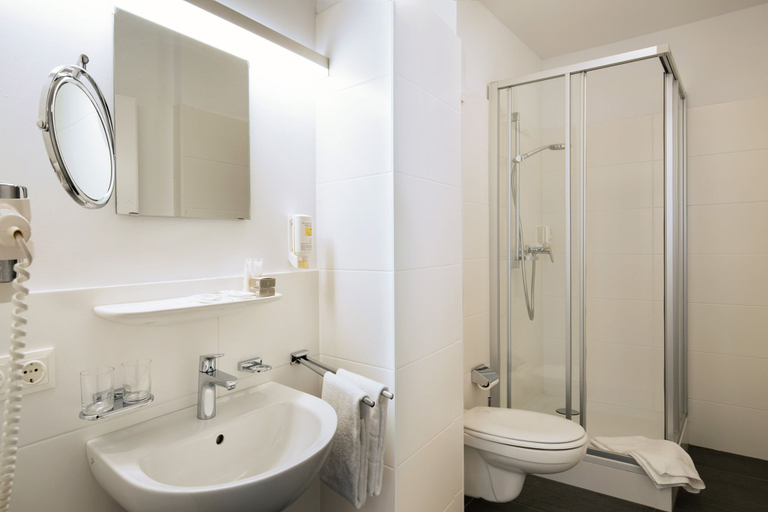 Bathroom 3, Apartments Leipziger Hof, Innsbruck