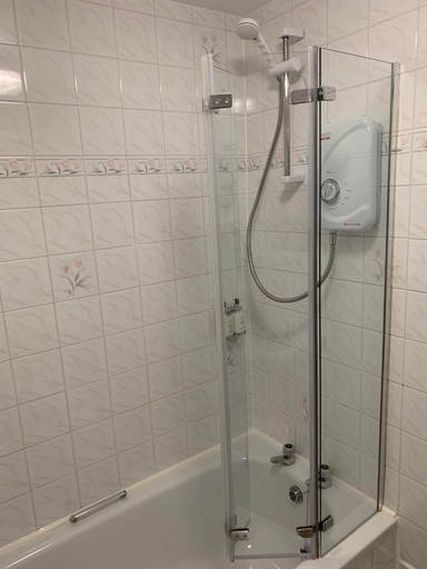 Bathroom 3, Squirrel Away Apartment Crieff, Perthshire and Kinross