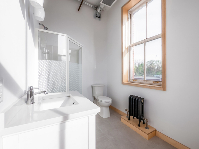 Bathroom 5