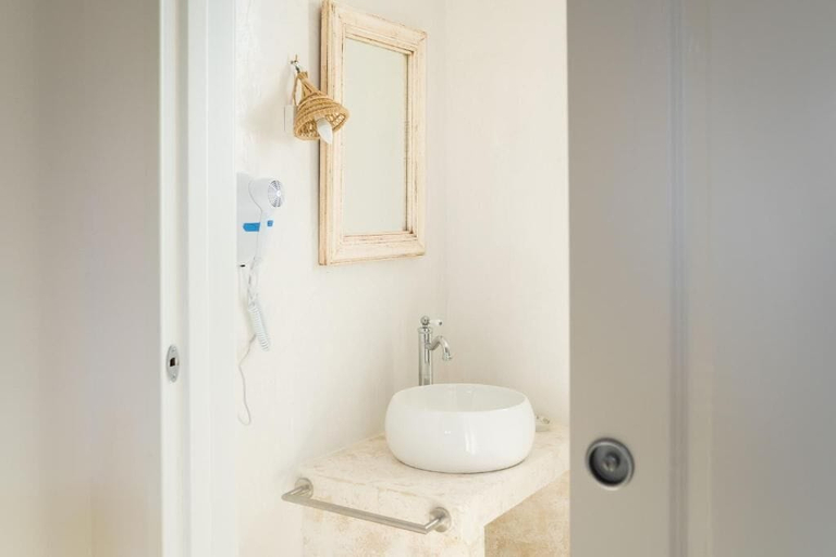 Bathroom 3, Tenuta Puloni, Lecce