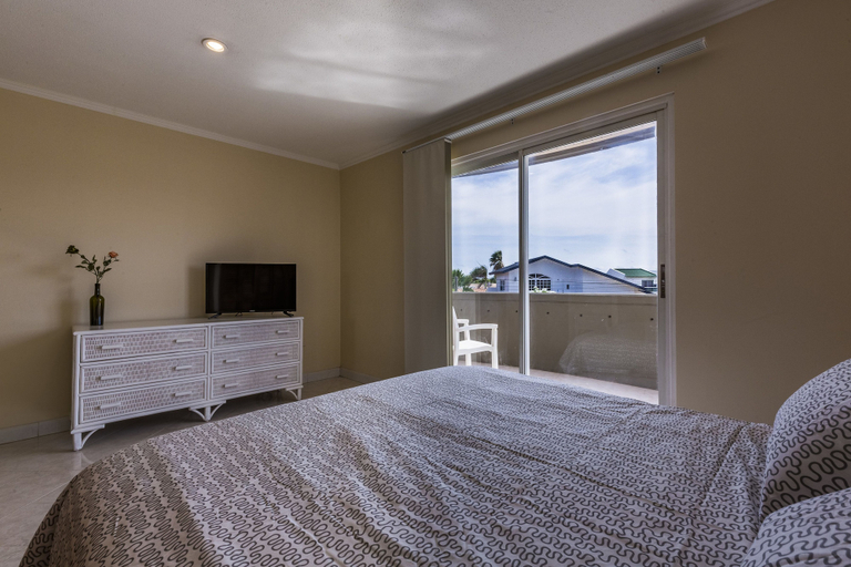 Bedroom 2, King David Suites