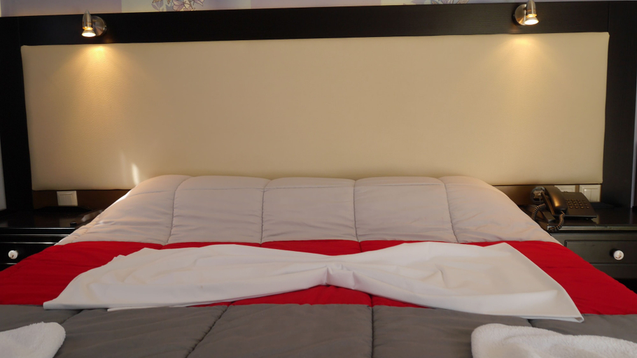 Bedroom 3, Blue Sea Beach Resort, East Macedonia and Thrace