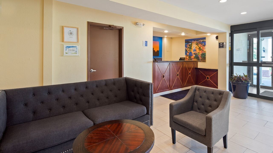 Public Area 2, Best Western Historic Frederick, Frederick