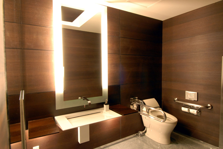 Bathroom 4, Center Hotel Toyota, Toyota