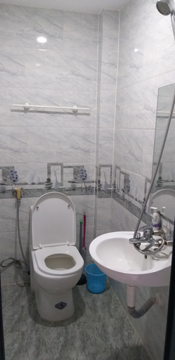 Bathroom 4, The Land of Canaan, Da Nang