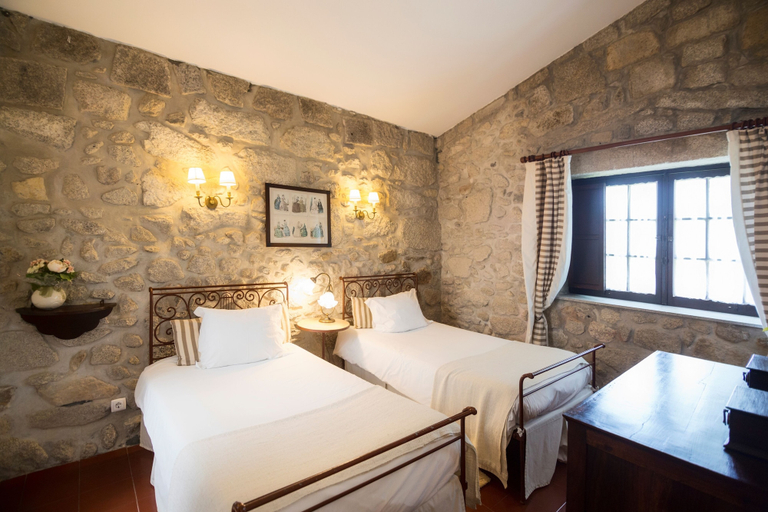 Bedroom 2, Casa do Ameal, Viana do Castelo