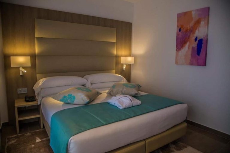 Bedroom 3, Az Hotel Le Zephyr Mostaganem, Mezghrane