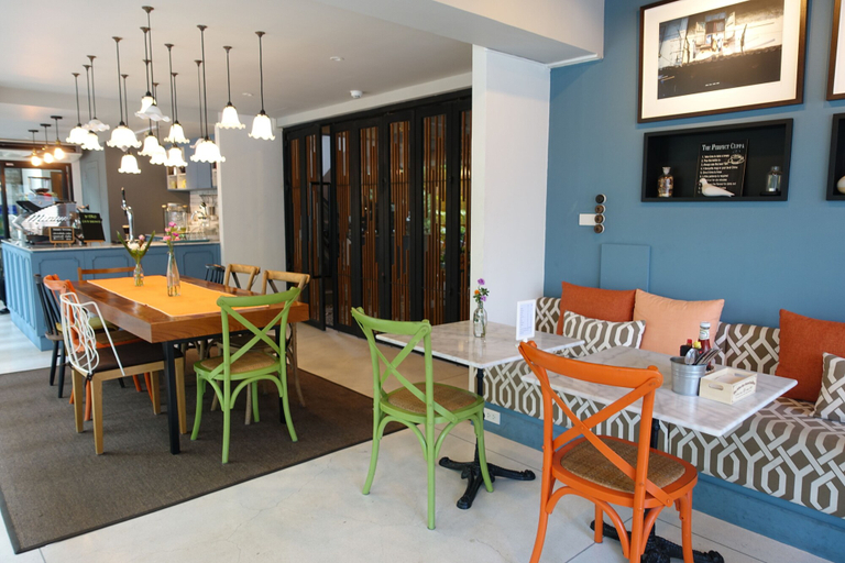 Food & Drinks 5, Nandha Hotel, Wattana