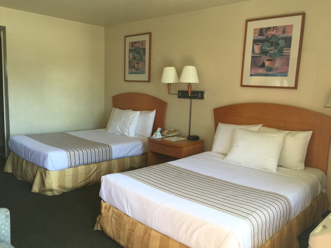 Bedroom 3, Fresno Inn, Fresno
