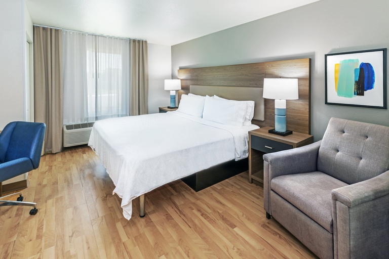 Bedroom 2, Candlewood Suites MUSKOGEE, Muskogee