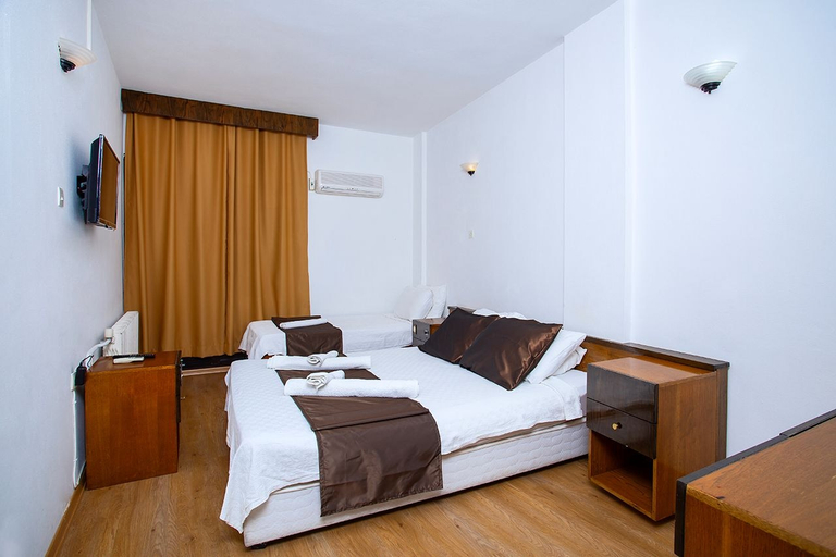 Bedroom 4, Otel Kabasakal, Çeşme