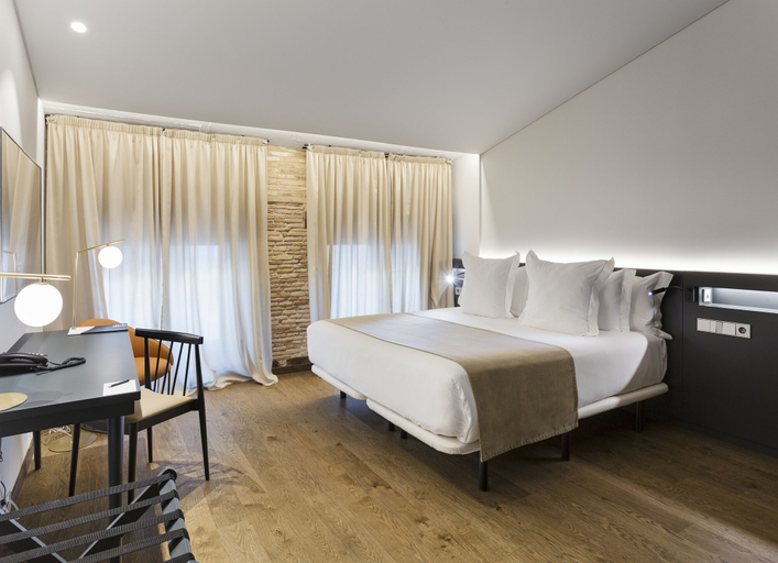 Bedroom 3, One Shot Mercat, Valencia