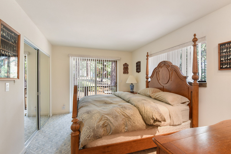 Bedroom 2, Tumbleweed Trails Deck & Hot Tub!, Washoe