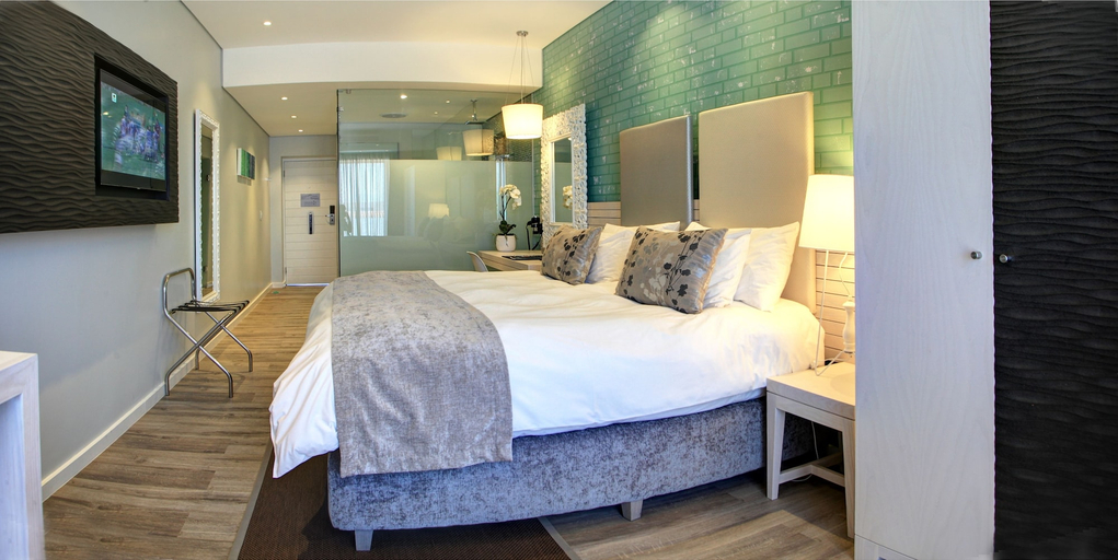 Bedroom 4, Protea Hotel by Marriott Mossel Bay, Eden