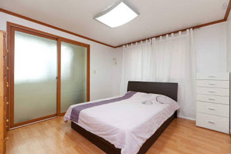 Bedroom 5, Galaxy Hanti Cozi Gangnam, Gangnam