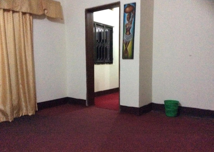 Others 5, Town View Hotel, Buwekula