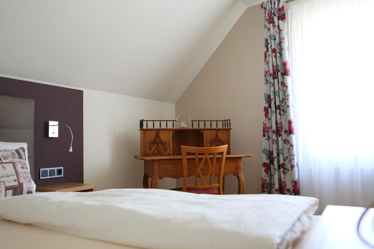 Bedroom 3, Gasthaus Limbacher, Ansbach