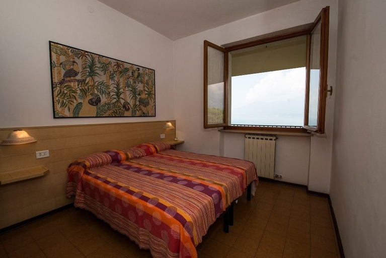 Others 4, Residence Gianni, Verona