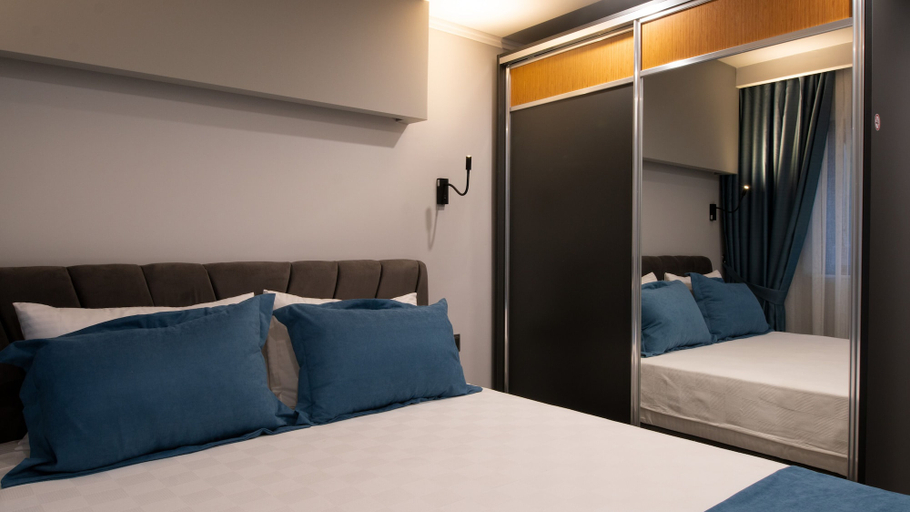 Bedroom 3, Opera Suites, Antalya