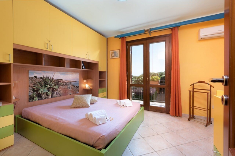Room 5, I tre Golfi Barbablù, Trapani