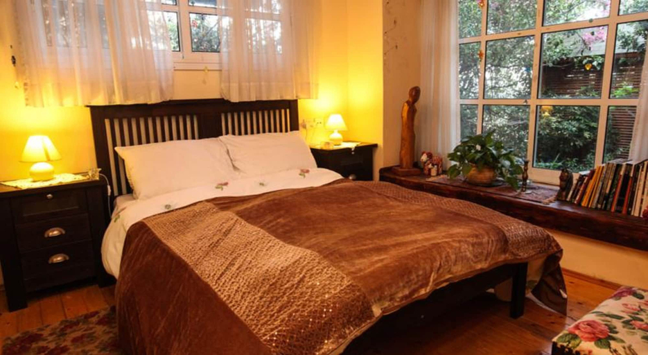 Bedroom 4, Havaya Ba Nof