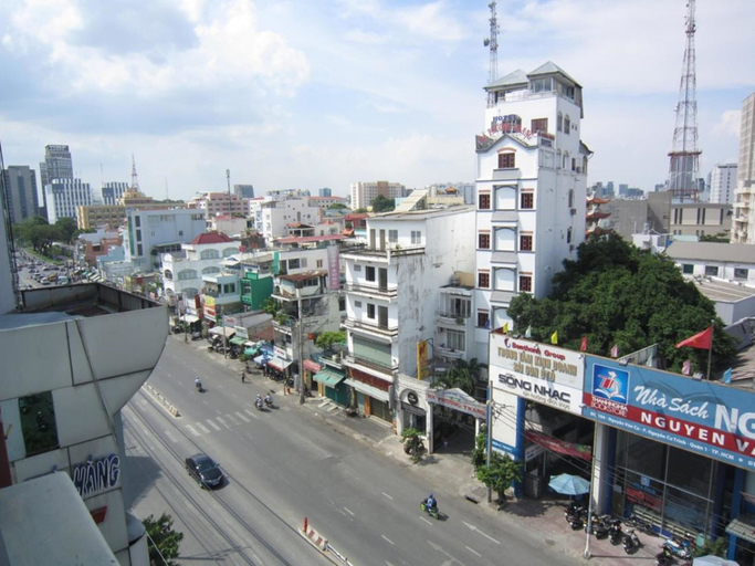 Others 5, Tan Hoang Long Hotel District 5