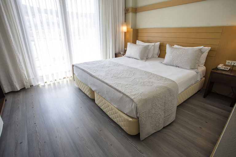 Bedroom 5, Cilek Marina Hotel, Çeşme