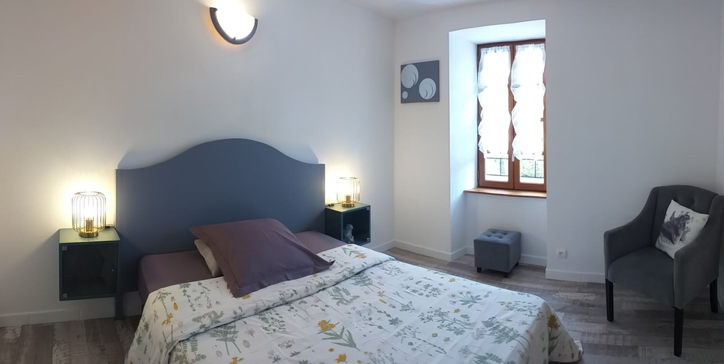 Bedroom 3, La Grange Templière, Aveyron