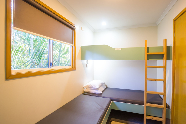 Bedroom 4, Fingal Bay Holiday Park, Port Stephens
