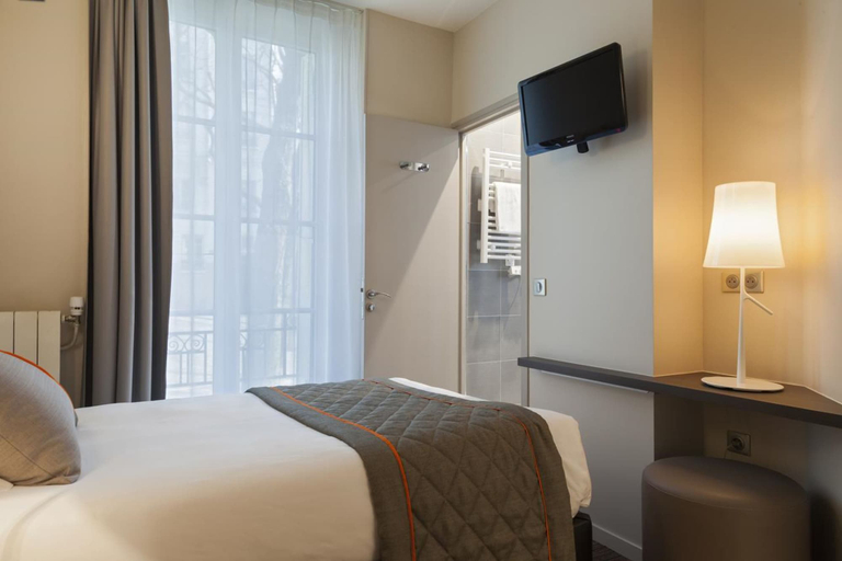 Bedroom 4, Timhotel Montmartre, Paris