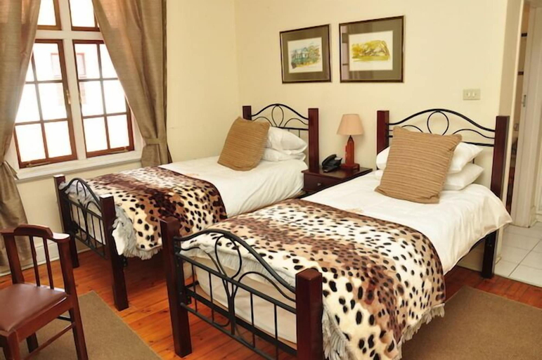 Bedroom 3, The Bulawayo Club, Bulawayo