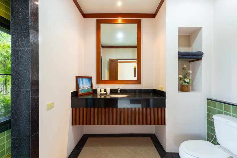 Bathroom 4, Boutique 3BR Pool Villa Bianca NaiHarn, Pulau Phuket