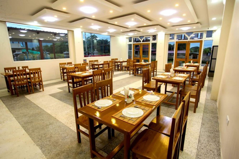 Food & Drinks 4, Five One Star Hotel, Taunggye