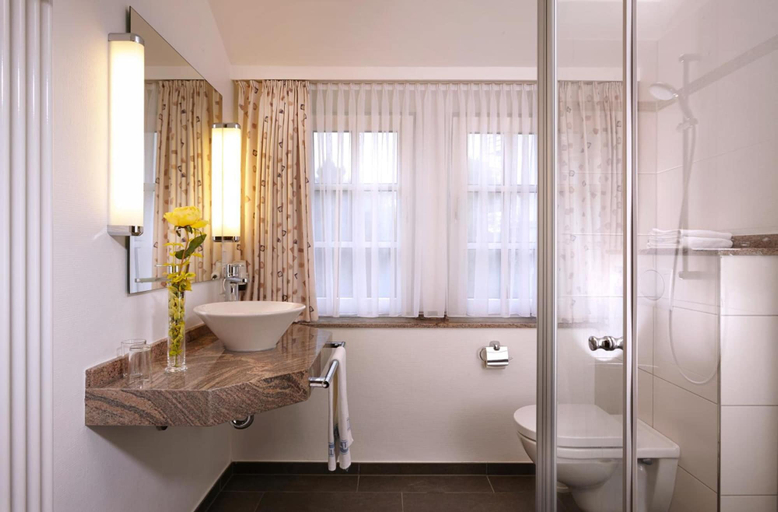 Bathroom 4, Hotel Noltmann Peters, Osnabrück