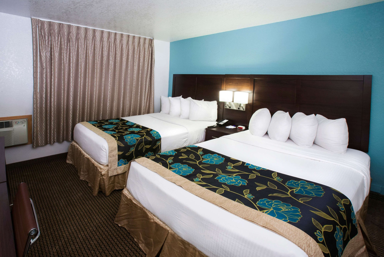 Bedroom 3, Baymont by Wyndham Keystone Near Mt. Rushmore, Pennington