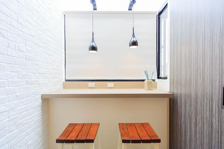 Bathroom 4, Book5, Yilan