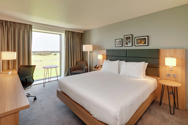 Bedroom 3, Hilton Garden Inn Doncaster Racecourse, Doncaster