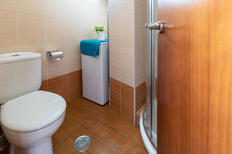 Bathroom 4, Sitito Escribano Apartment, Málaga
