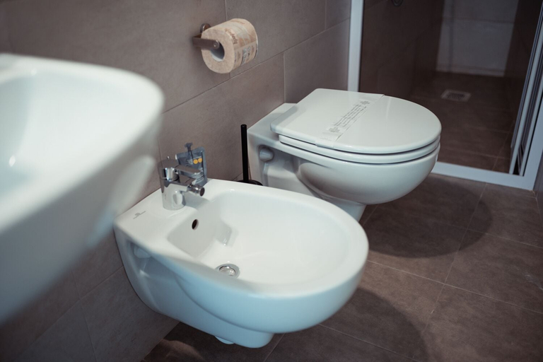 Bathroom 5, Villino Tortorelli con parcheggio, Matera