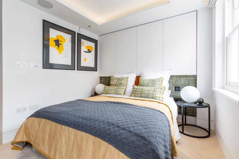 Bedroom 3, Goodge Street II, London