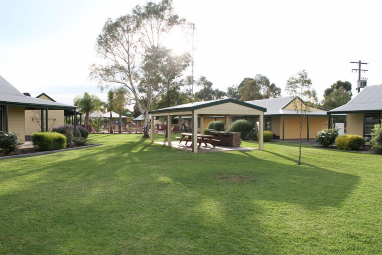 Others 5, Murray River Resort, Murray